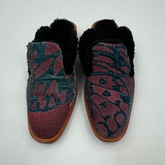Free People Butterfly Effect Velvet Slip-On Mules Size 7.5 or 38 - Picture 2 of 7